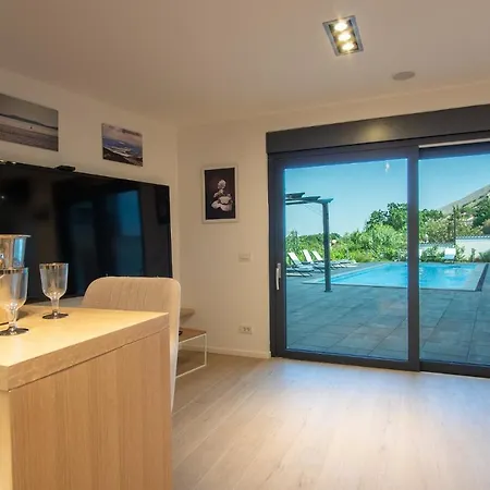 Perla Nera Wellness Escape * Pag Town