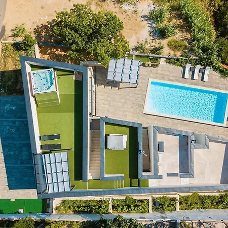 Perla Nera Wellness Escape Pag Town